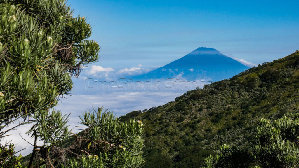 The natural beauty of the mountains with a stunning volcano.